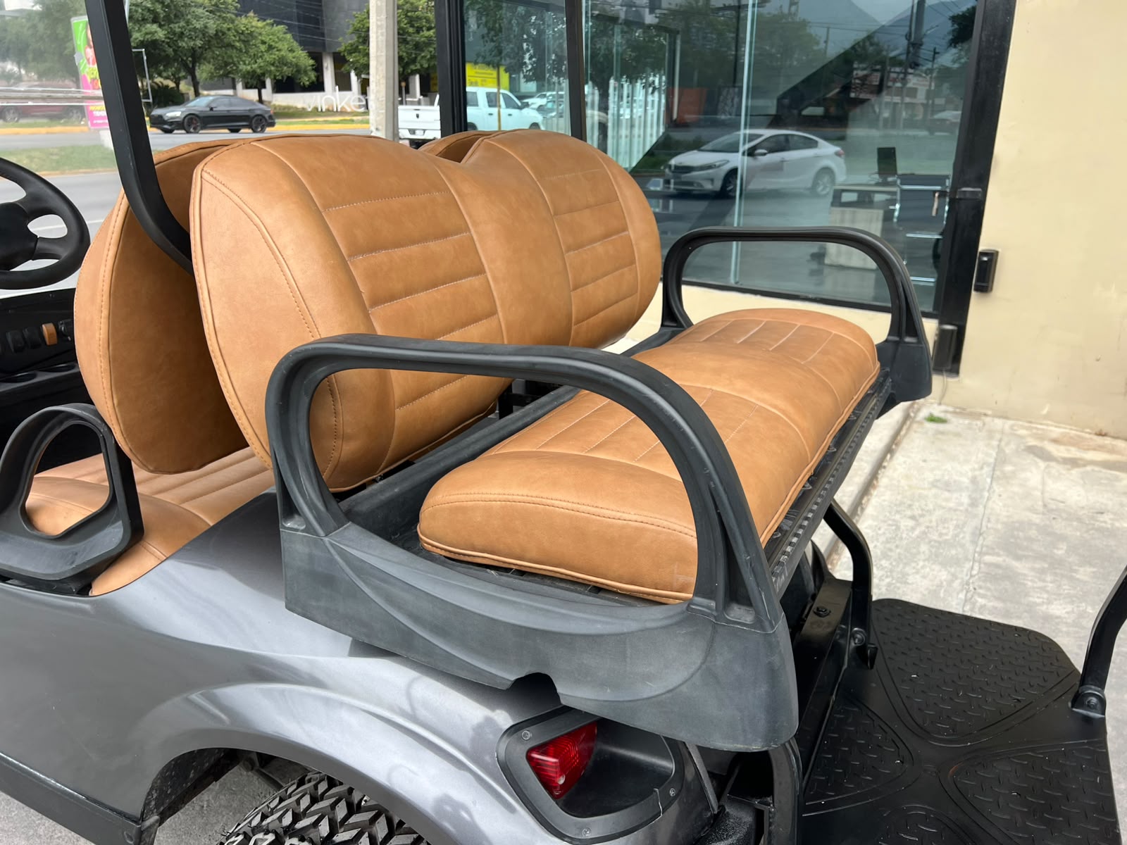 E-Z-GO Shuttle Express S4 72V Electric